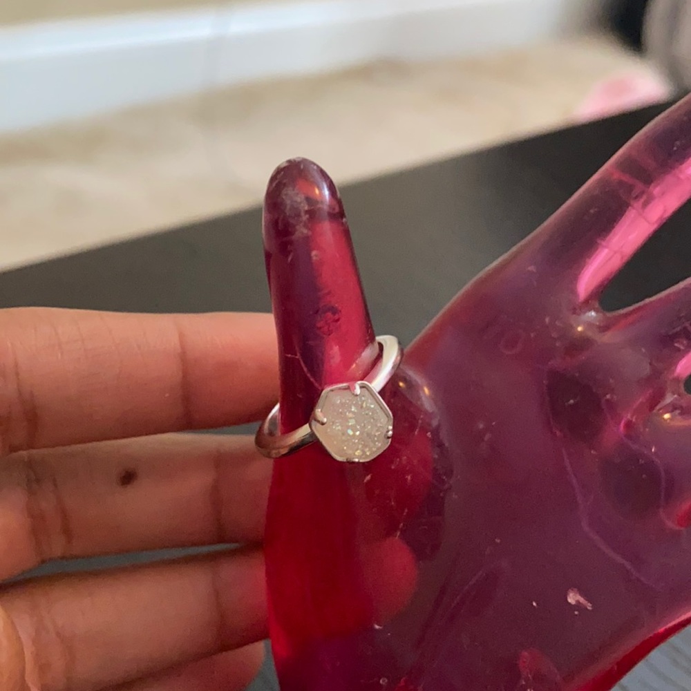 classic kendra scott white gem ring